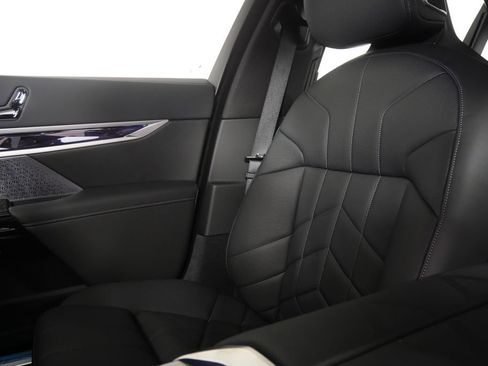 New 2026 BMW 760i xDrive AWD/4WD image 24