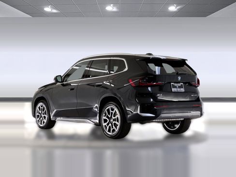New 2026 BMW X1 xDrive28i w/ Convenience Package AWD/4WD image 3