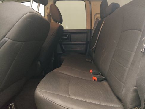 Used 2019 RAM 1500 Tradesman w/ Chrome Plus Package RWD image 18