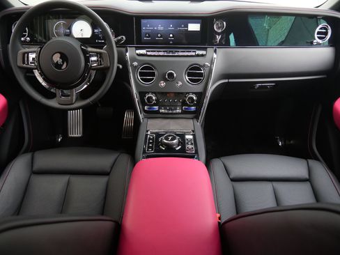 Used 2026 Rolls-Royce Cullinan AWD/4WD image 4