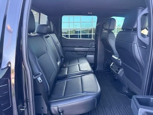 Used 2025 Ford F150 Lariat w/ Equipment Group 501A Mid AWD/4WD image 16