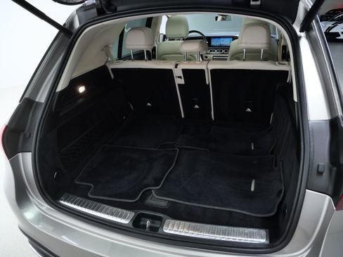 Used 2021 Mercedes-Benz GLE 350 4MATIC image 7
