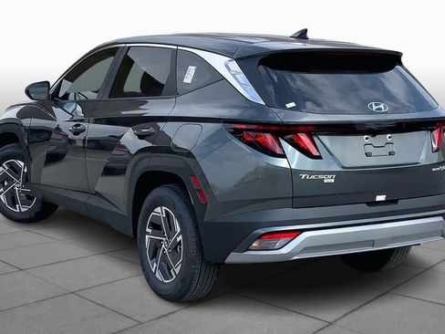 New 2026 Hyundai Tucson Blue SE image 12