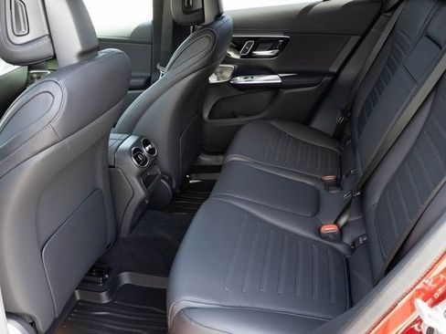 New 2025 Mercedes-Benz GLC 300 GLC 300 image 17