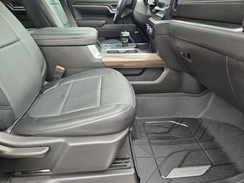 Used 2025 Chevrolet Silverado 1500 RST w/ Texas Edition Plus image 13