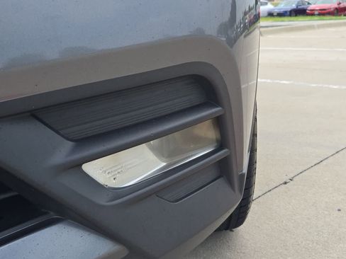 Used 2020 Nissan Kicks SR w/ SR Premium Package FWD image 10
