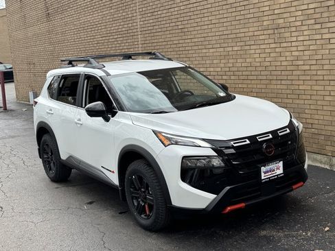 New 2026 Nissan Rogue SV w/ Rock Creek Premium Package AWD/4WD image 5