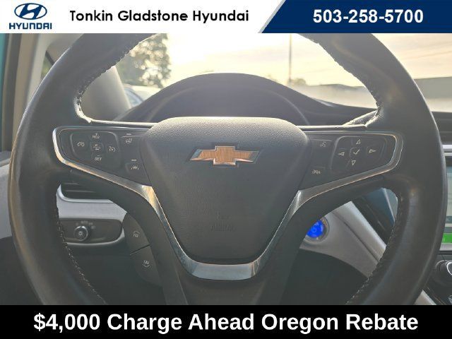 Used 2020 Chevrolet Bolt Premier w/ Infotainment Package FWD image 25