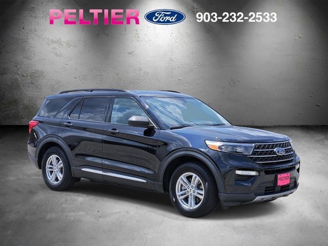 Used 2023 Ford Explorer XLT w/ Equipment Group 202A RWD image 1