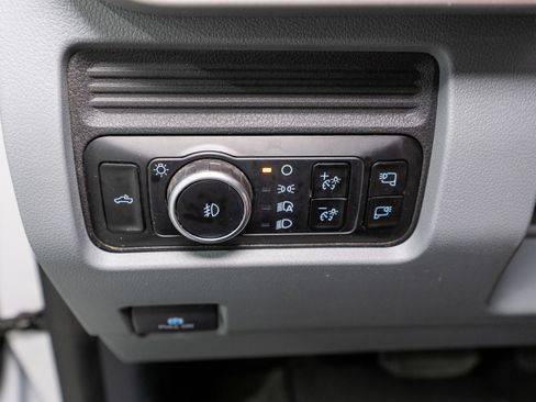 Used 2025 Ford F350 XLT w/ FX4 Off-Road Package AWD/4WD image 29