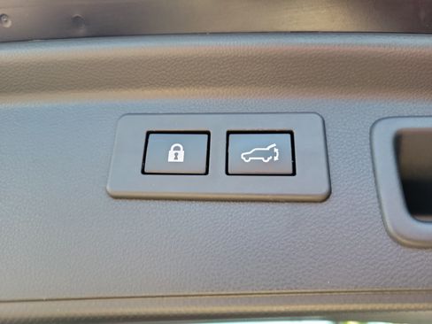 Used 2023 Subaru Forester Touring w/ Popular Package #3 AWD/4WD image 10