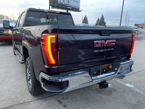 New 2026 GMC Sierra 2500 SLT w/ SLT Premium Package image 6