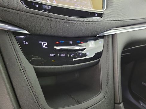 Certified 2023 Cadillac XT5 Luxury image 27