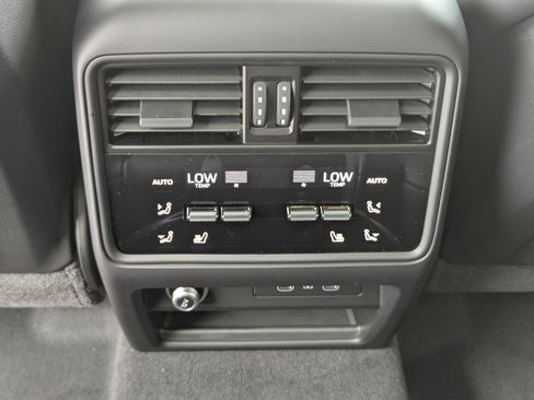 New 2026 Porsche Cayenne S AWD/4WD image 20