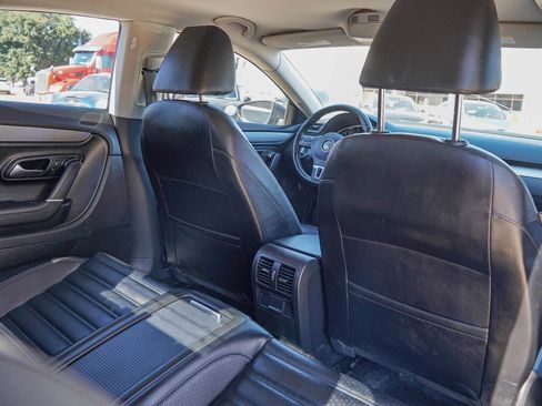 Used 2012 Volkswagen CC Lux Limited image 39