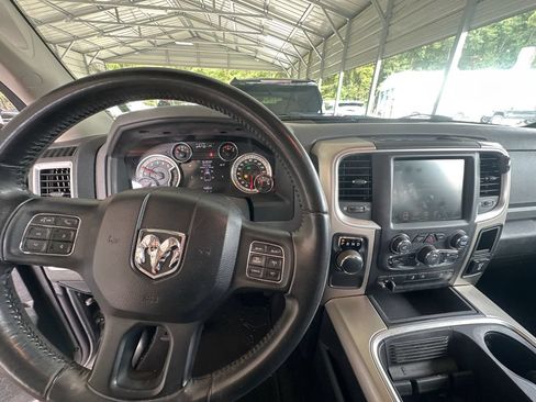 Used 2016 RAM 1500 Big Horn RWD image 12