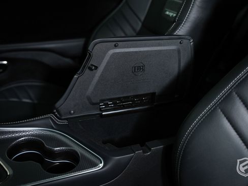 Used 2022 Dodge Challenger SRT Hellcat w/ Plus Package image 33