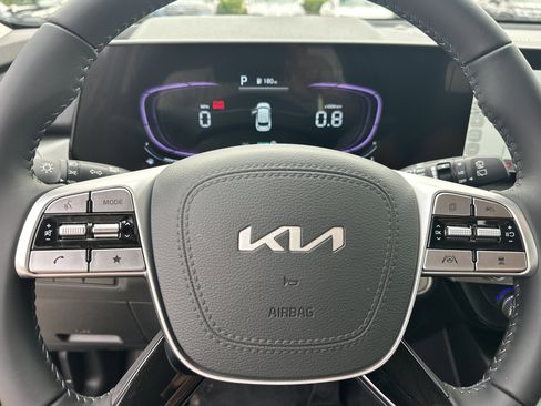 New 2025 Kia Telluride LX image 19