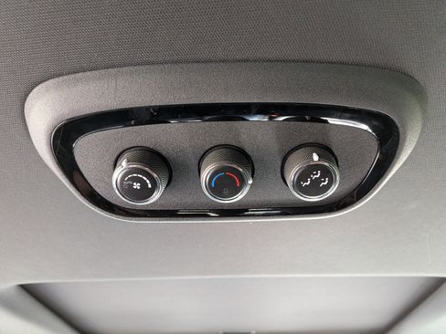 Used 2024 Dodge Durango GT image 33