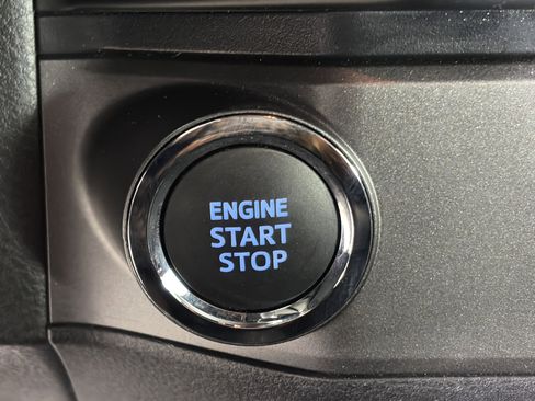 Used 2023 Toyota Tacoma TRD Sport w/ Technology Package image 25