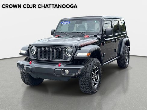 Used 2024 Jeep Wrangler Unlimited Rubicon w/ Technology Group AWD/4WD image 8