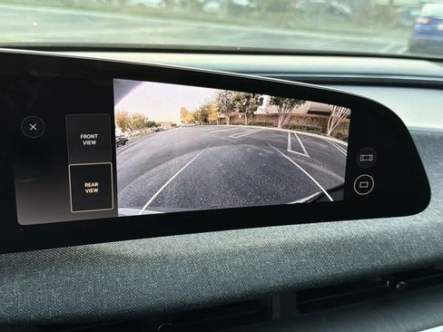 Used 2024 Lucid Air Pure image 17