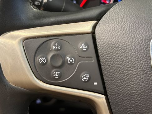 Used 2023 GMC Terrain Denali w/ Black Diamond Edition AWD/4WD image 25