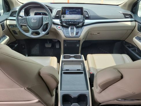 Used 2024 Honda Odyssey EX-L image 19