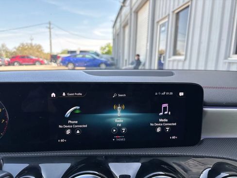 Used 2023 Mercedes-Benz CLA 250 w/ AMG Line image 23