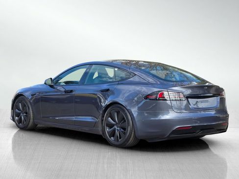 Used 2023 Tesla Model S Standard Range image 6