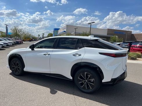 Used 2026 Lexus RZ 450e AWD w/ Cold Area Package image 4
