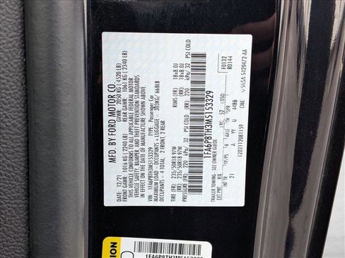 Used 2021 Ford Mustang Coupe image 25