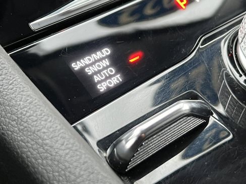 Used 2022 Jeep Grand Cherokee L Limited image 28