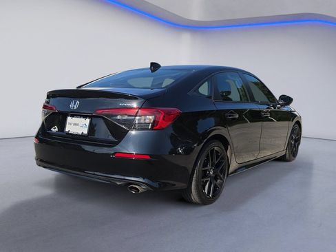 Used 2023 Honda Civic Sport image 6