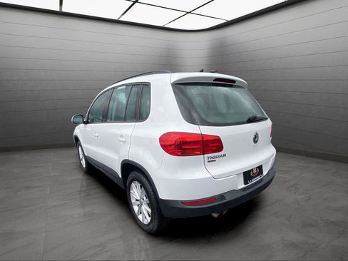 Used 2017 Volkswagen Tiguan S image 25