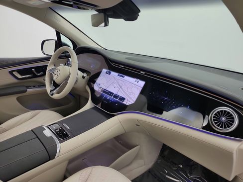 New 2026 Mercedes-Benz EQS 400 4MATIC SUV image 13