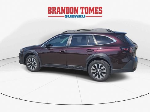 Used 2025 Subaru Outback Limited AWD/4WD image 7