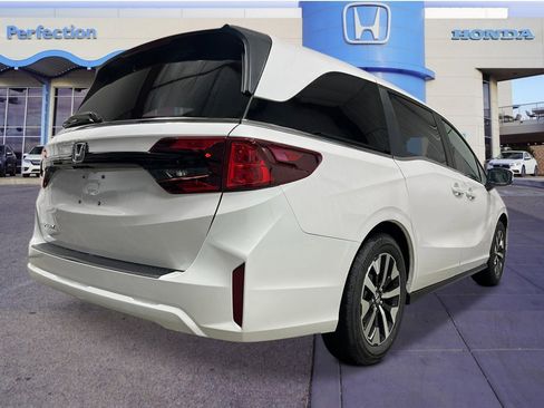 New 2026 Honda Odyssey EX-L image 5