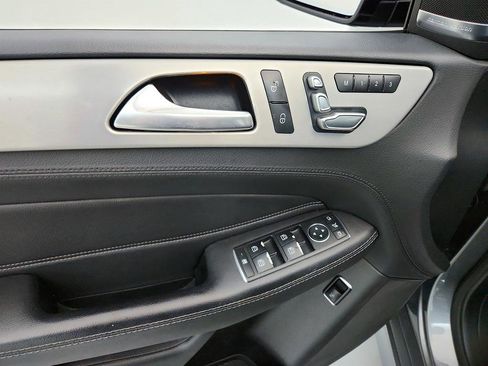 Used 2017 Mercedes-Benz GLE 43 AMG 4MATIC image 22