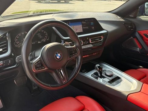 Used 2023 BMW Z4 M40i w/ Premium Package RWD image 7
