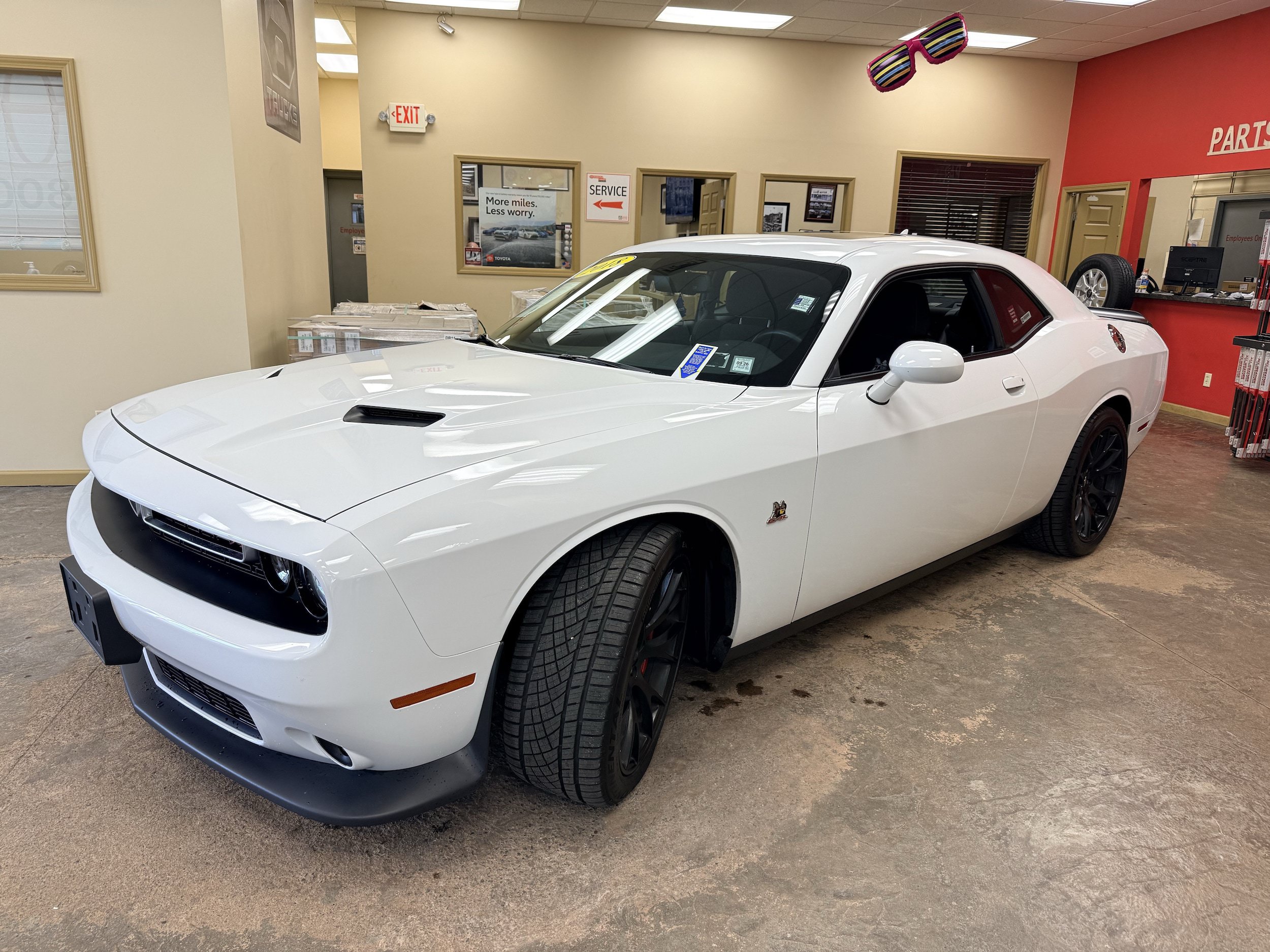 Used 2018 Dodge Challenger R/T Scat Pack w/ Dynamics Package RWD image 3