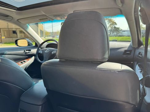 Used 2011 Lexus ES 350 FWD image 35