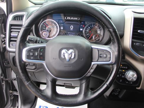 Used 2019 RAM 1500 Laramie w/ Off Road Group image 17