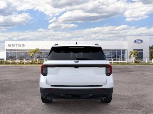 New 2026 Ford Explorer ST-Line RWD image 9