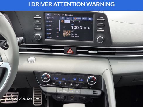 Certified 2025 Hyundai Elantra Sport FWD image 19