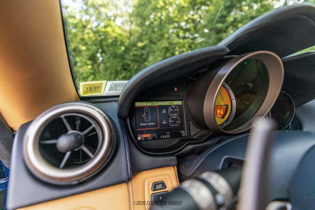 Used 2012 Ferrari California RWD image 64