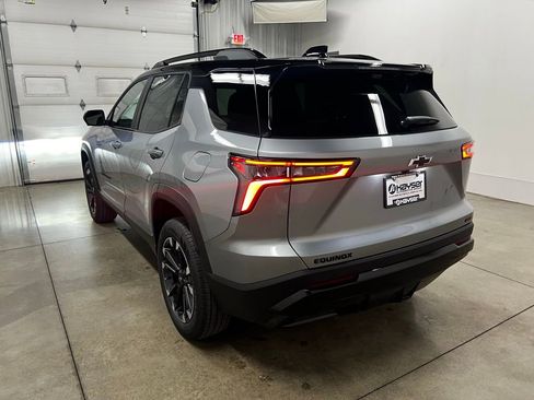 New 2026 Chevrolet Equinox RS image 6