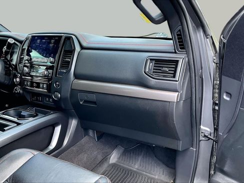 Used 2023 Nissan Titan PRO-4X w/ Pro-4x Convenience Package AWD/4WD image 18