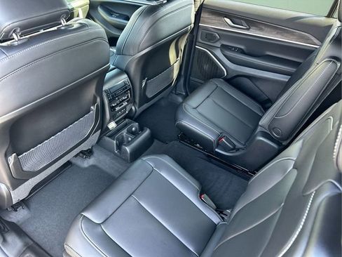 New 2026 Jeep Grand Cherokee L Limited image 42