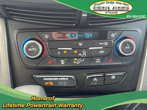 Used 2019 Ford Escape SE image 29